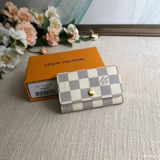 Cheap 6 KEY LOUIS VUITTON HOLDER 0607